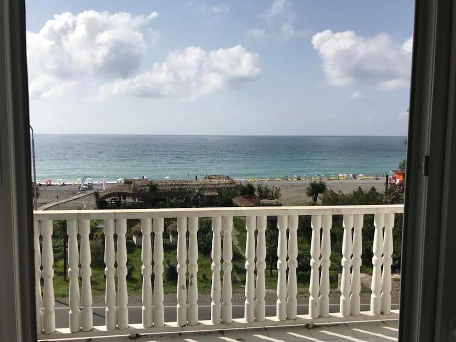 Sea View Studio Apartment In Gonio-Квариати Екстериор снимка